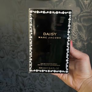 Brand New - Marc Jacobs Daisy